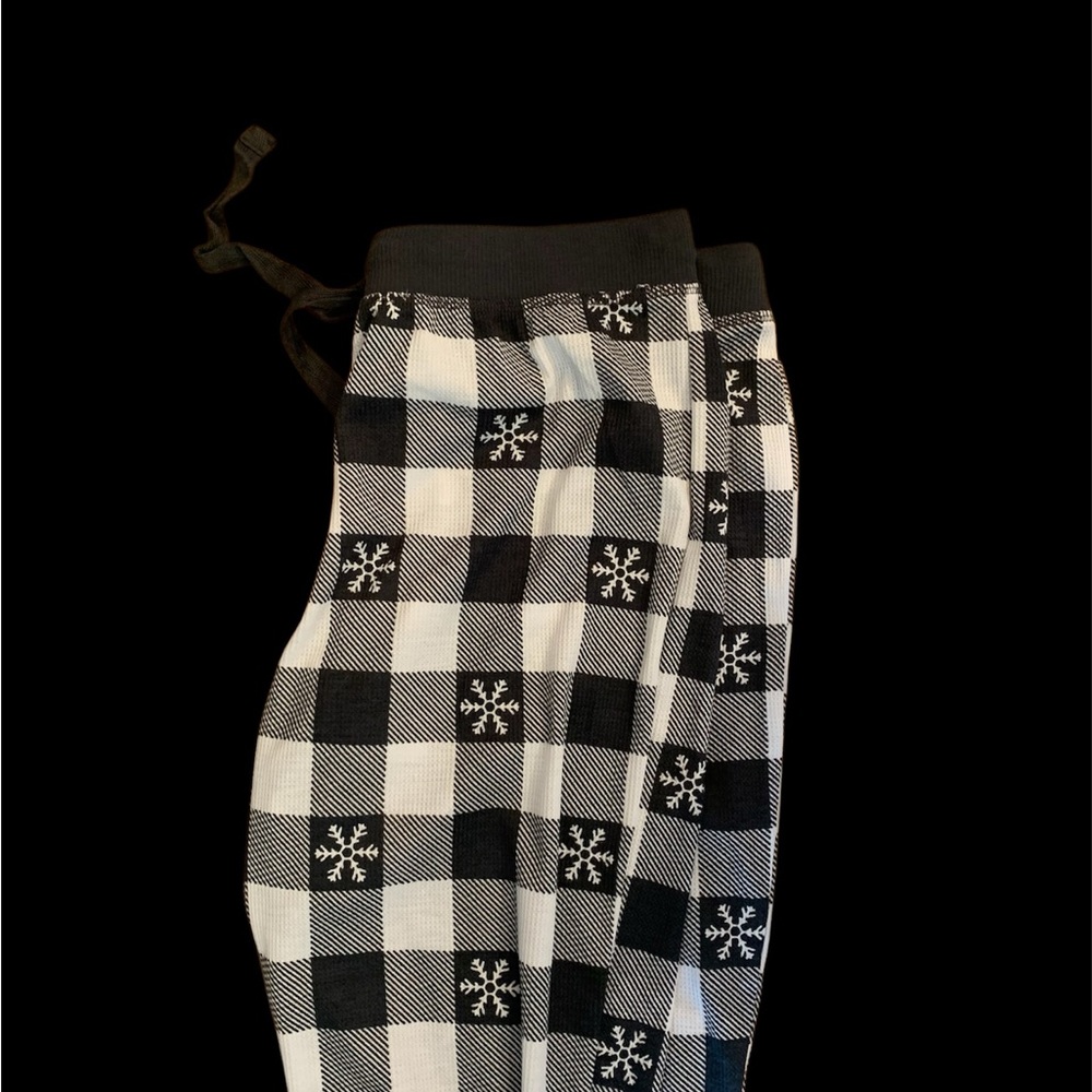 Pyjamas 2 pc - Picture 2 of 3